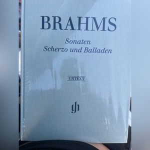 Brahms Johannes  (hardback)